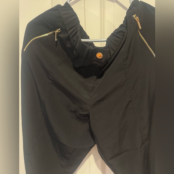 Calvin Klein pant size medium - Picture 2 of 3